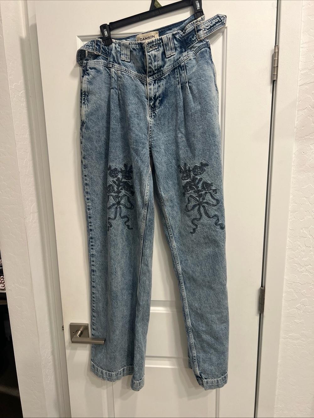High-Waist Light Wash Jeans with Embroidered Detail Damson Madder Women’s Jeans